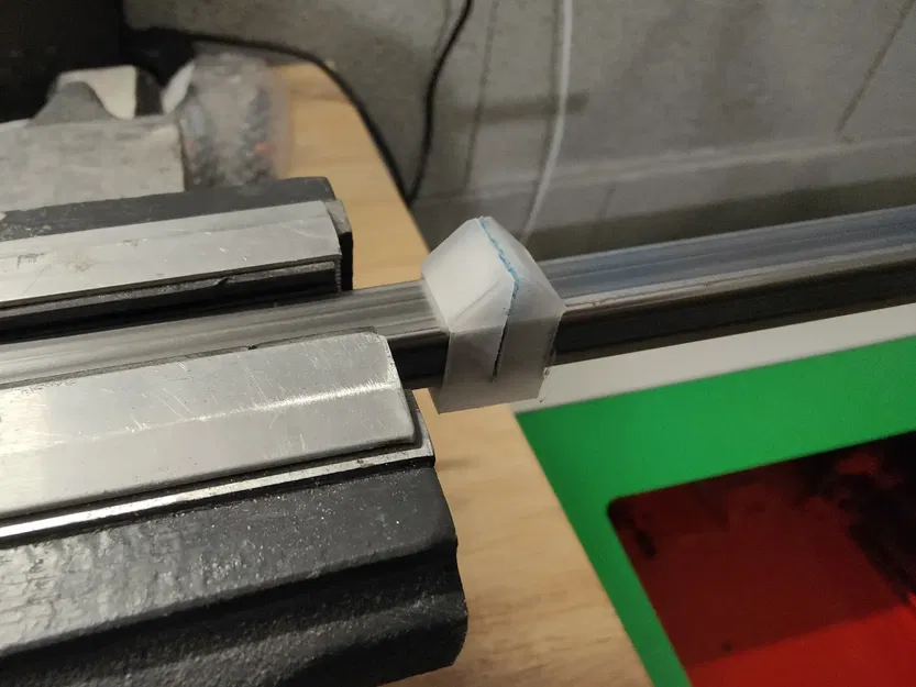 Kẹp cắt ống vuông 15mm cho máy cưa tay - Image 1