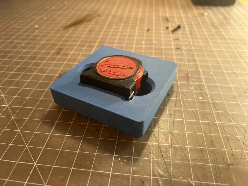 Giá đỡ thước dây mini Milwaukee 6ft / 2m kiểu Gridfinity - Image 2