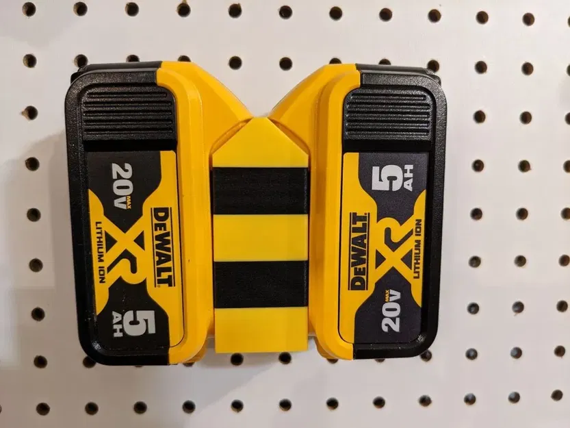 Giá đỡ pin đôi DeWalt gắn trên bảng đục lỗ 1/4 - Image 1