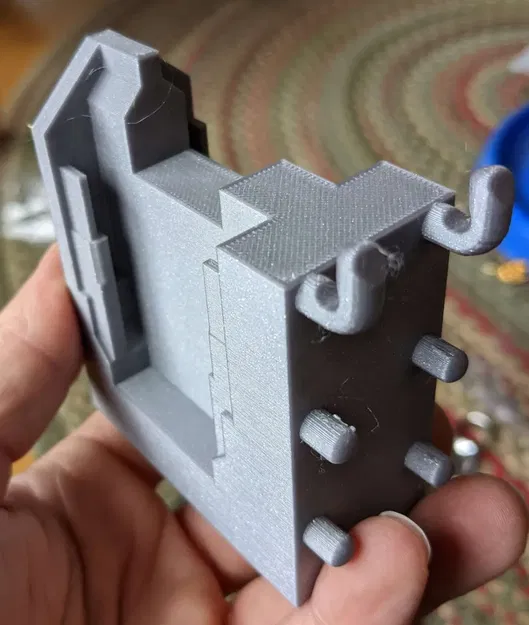 Giá đỡ pin đôi DeWalt gắn trên bảng đục lỗ 1/4 - Image 3