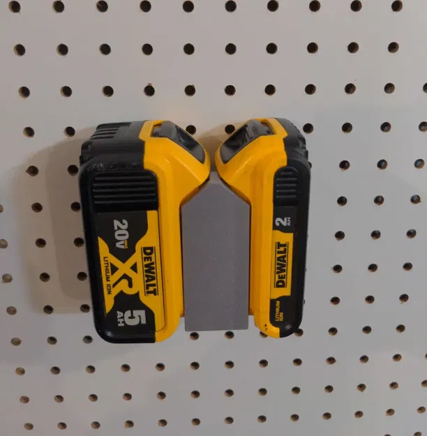 Giá đỡ pin đôi DeWalt gắn trên bảng đục lỗ 1/4 - Image 4