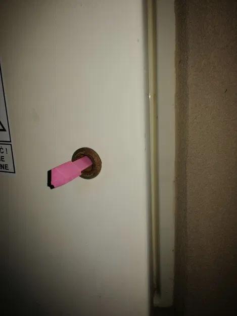 Chìa khóa hộp điện nhẹ chỉ 3.17g với lỗ treo dây - Image 4