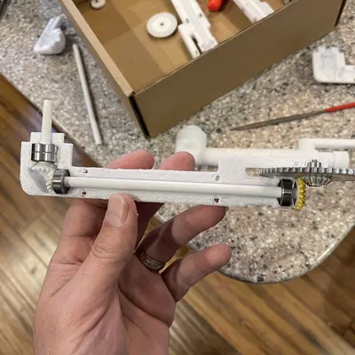 Cưa mini chức năng cho khoang bánh mì của Chopper