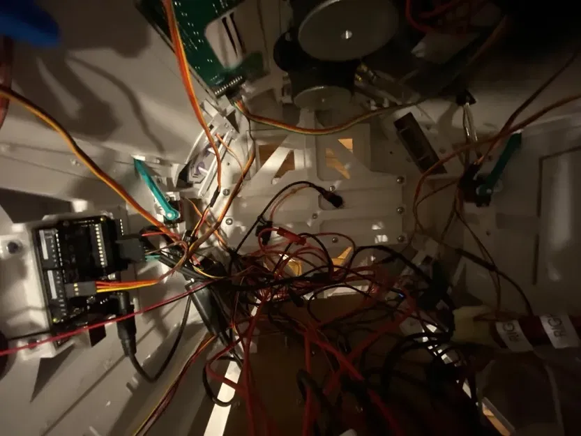 Bộ nâng cấp giá đỡ chân giữa cho R2-D2 của Mr. Baddeley - Image 3