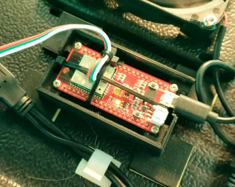 Vỏ bảo vệ bo mạch Elecrow ESP32S WIFI BLE V1 với đế dán 25mm - Image 1