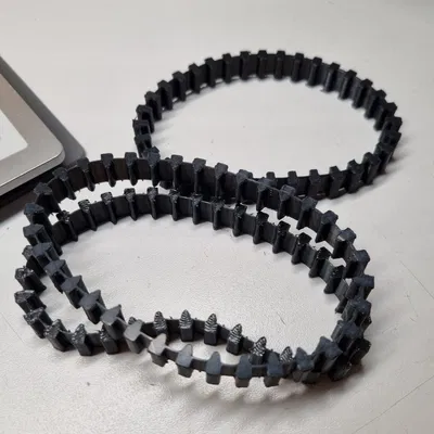 Bánh xe và xích linh hoạt cho mô hình xe tăng