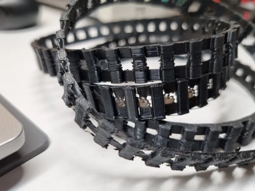 Dây xích xe tăng in TPU/TPE với nhiều kích thước khác nhau - Image 4
