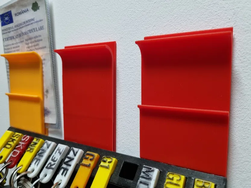 Giá đỡ chìa khóa và tài liệu tùy chỉnh với nhãn dễ đọc - Image 2