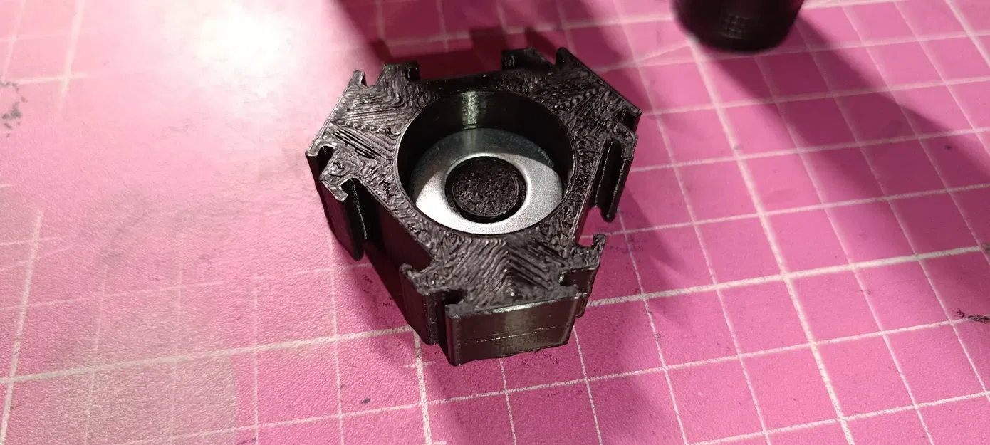 Giá đỡ lục giác cho Olight Baton 3 và Baton S1R - Image 4