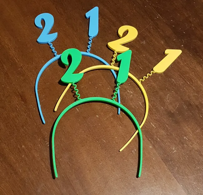 Băng đô tóc sinh nhật 21 tuổi Bobbleheads - Cerchiello a molla - Image 1