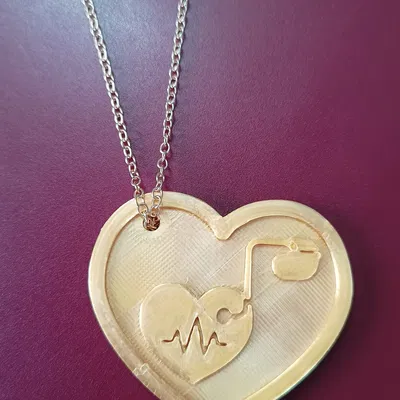 Móc khóa cảnh báo người mang máy tạo nhịp tim