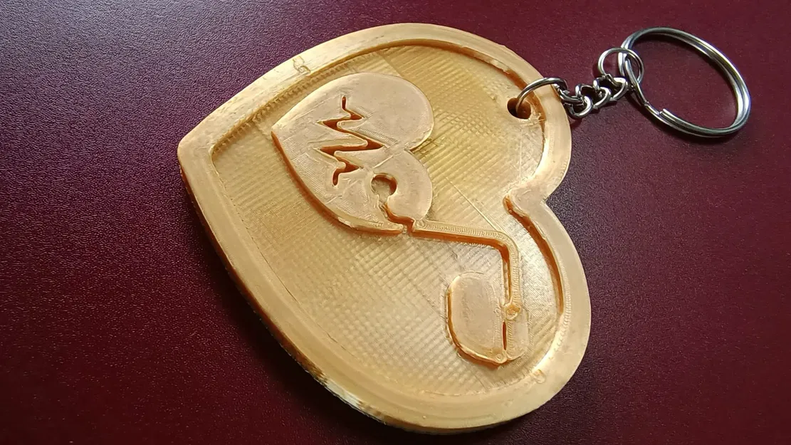 Móc khóa cảnh báo người mang máy tạo nhịp tim - Image 5