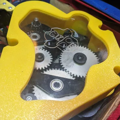 Bìa che hộp số Swerve X của West Coast Products bằng acrylic