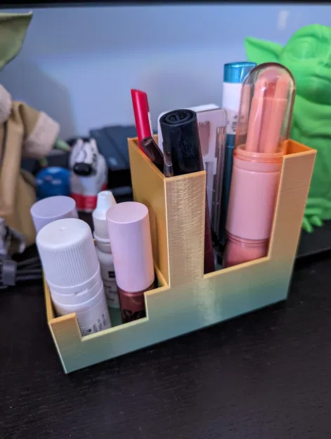 Giá đỡ trang điểm đơn giản cho bàn làm việc - Image 2