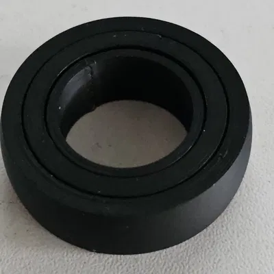 Nhẫn fidget cho vợ với thiết kế nhỏ gọn