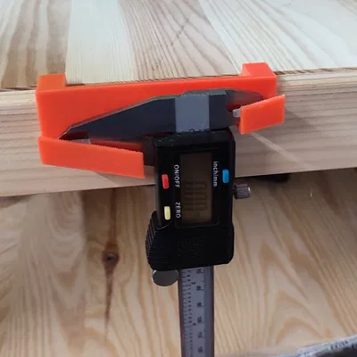 Giá đỡ thước kẹp kỹ thuật số cho hệ thống kệ Ikea Ivar