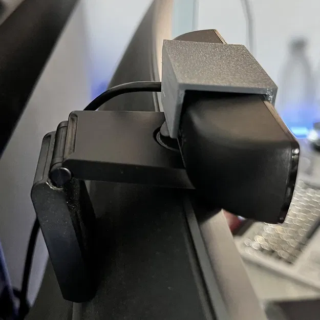 Nắp che webcam Aukey đơn giản và tiện dụng - Image 2