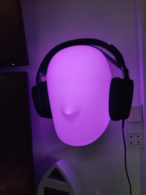 Giá đỡ đèn đầu Ikea ISKÄRNA kiểu dáng tối giản - Image 1