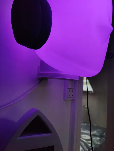 Giá đỡ đèn đầu Ikea ISKÄRNA kiểu dáng tối giản - Image 3