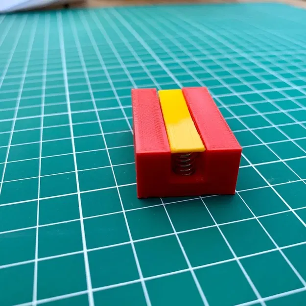 Móc treo tường có lò xo điều chỉnh độ căng - Image 3