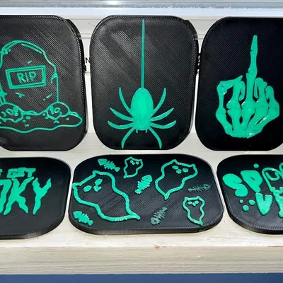 Mẫu thiết kế ma quái cho nam châm và bảng hiệu