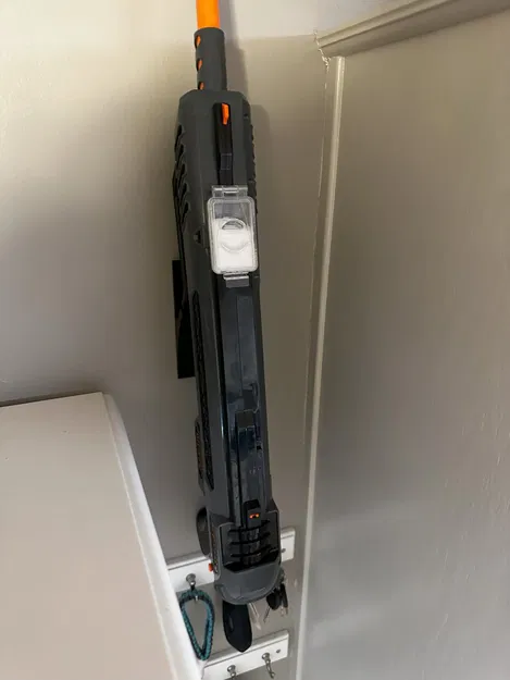 Giá đỡ súng Bug-A-Salt 3.0 treo tường - Image 1