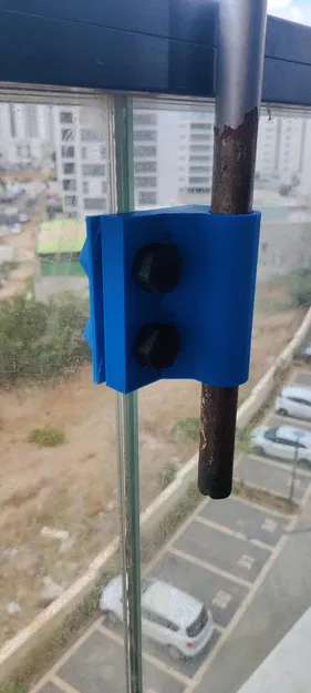 Giá đỡ cờ gắn trên kính ban công - Image 3