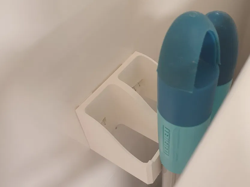 Giá đỡ cho 2 cây gậy Leifheit trong không gian hẹp - Image 4