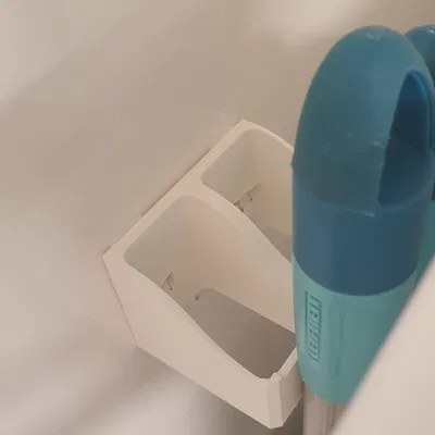 Giá đỡ cho 2 cây gậy Leifheit trong không gian hẹp