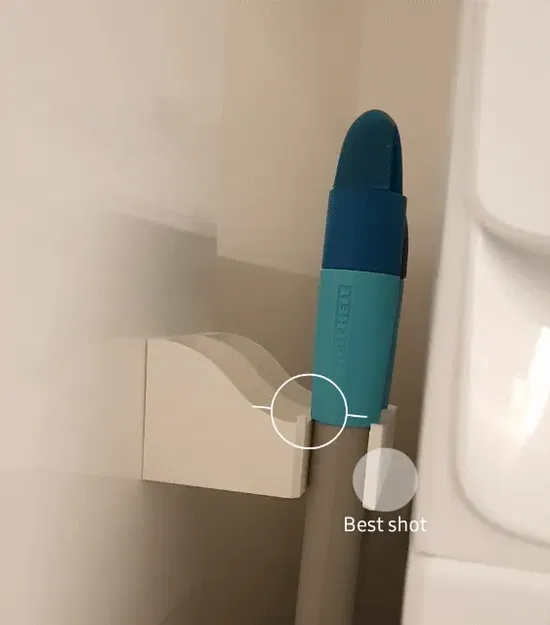 Giá đỡ cho 2 cây gậy Leifheit trong không gian hẹp - Image 5