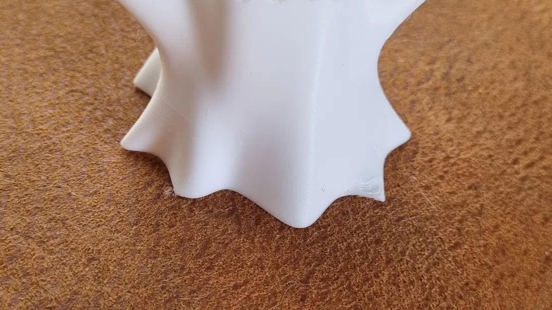 Nhân vật ma dễ thương cho chủ đề Halloween - Image 1