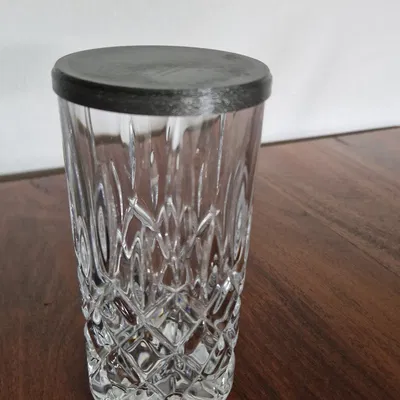 Nắp đậy và đế cho ly uống nước