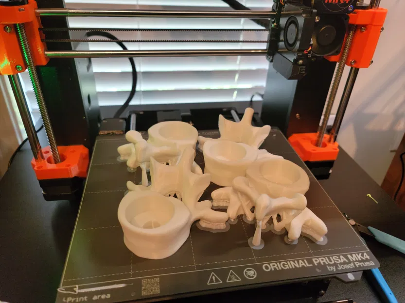 Đèn nến hình cột sống trang trí Halloween - Image 1