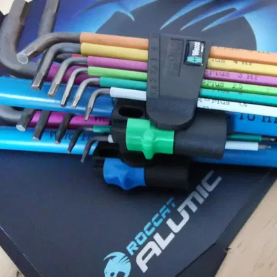 Cái kẹp khóa Wera Hexplus bị hỏng do rơi