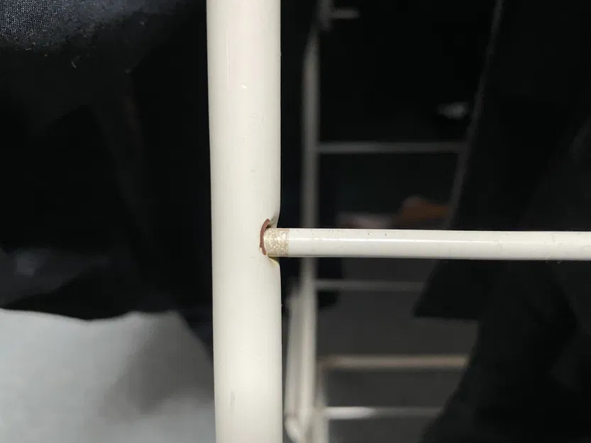 Kẹp giữ thanh phơi đồ không bị rơi ra ngoài - Image 4