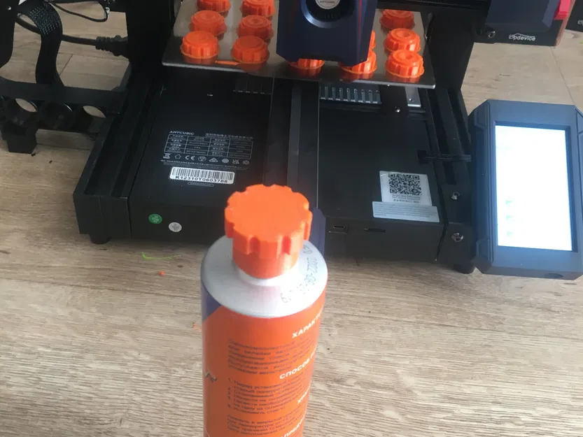 Nắp đậy keo với ren 21.5 mm và bước ren 2 mm - Image 1