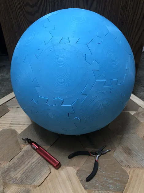 Câu đố hình cầu từ khối đa diện icosahedron rút gọn - Image 1