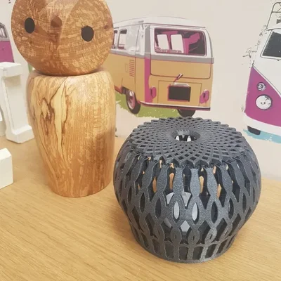 Giá đỡ nến tealight hình học đơn giản