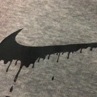 Biểu tượng Nike chảy độc đáo và ấn tượng