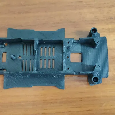 Chassis Ferrari 575 GTC LM04 Evolution chuyển đổi sang kỹ thuật số