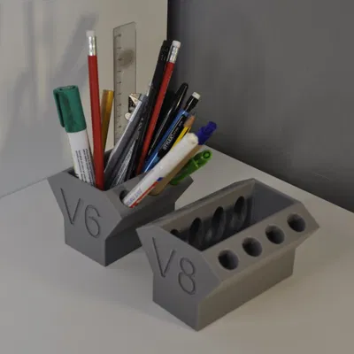 Giá đỡ bút mô phỏng động cơ V6/V8