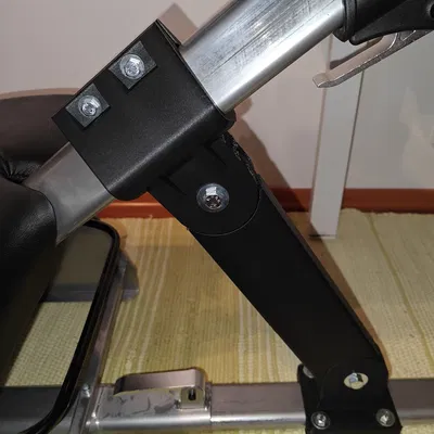 Giá đỡ bánh lái cho Playseat Revolution