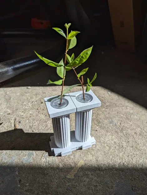 Giá đỡ cắt cây phong cách cột La Mã - Image 1