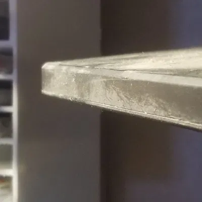 Giá đỡ bút chì gắn tường cho tủ đựng đồ