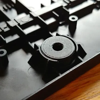 Giá đỡ đường đua xe slot Policar Lex-Lox chắc chắn và dễ thá...