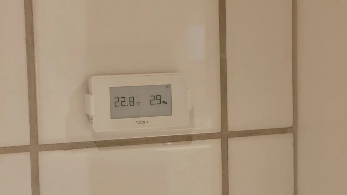 Giá đỡ gắn tường cho cảm biến chất lượng không khí Aqara ... - Image 4