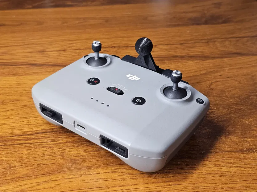 Bộ chuyển đổi giá đỡ bóng điện thoại Dji RC-N1 17mm - Image 3