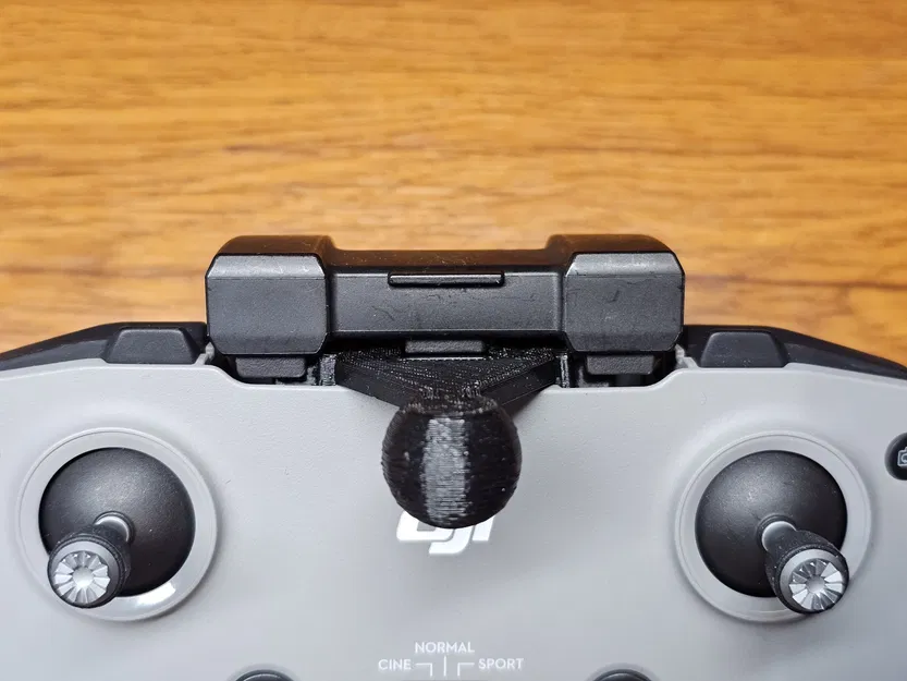 Bộ chuyển đổi giá đỡ bóng điện thoại Dji RC-N1 17mm - Image 4