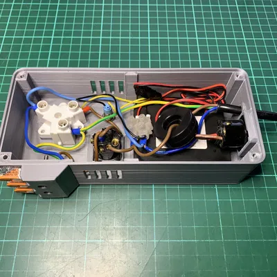 Vỏ bọc đồng hồ đo năng lượng Atorch AT24C