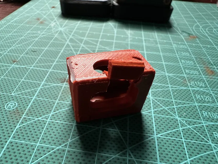 Mẫu khuôn silicone cho E3D V6 sử dụng JB Weld RTV - Image 8